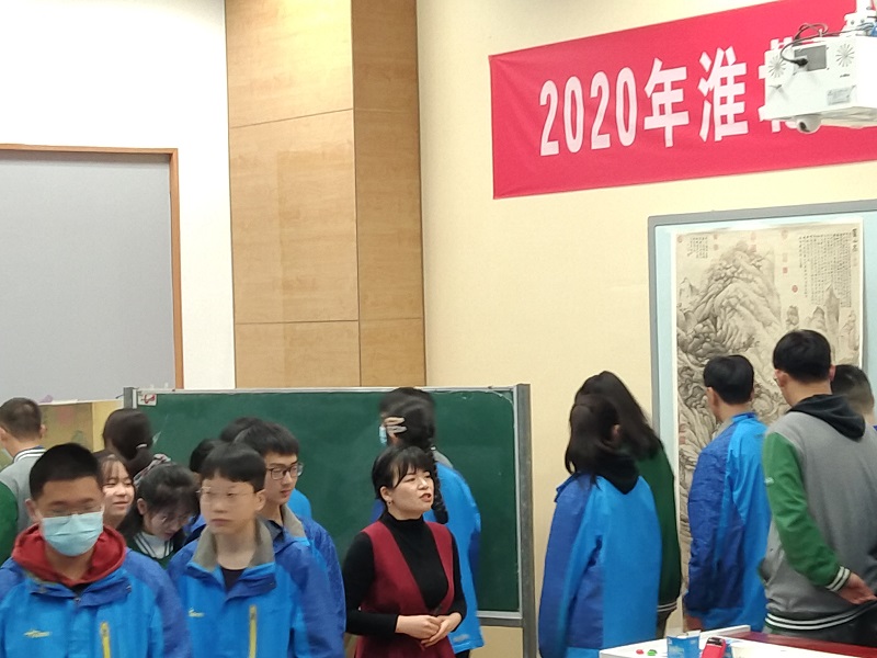 邵妍.jpg