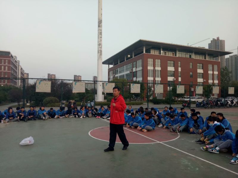 huang.jpg