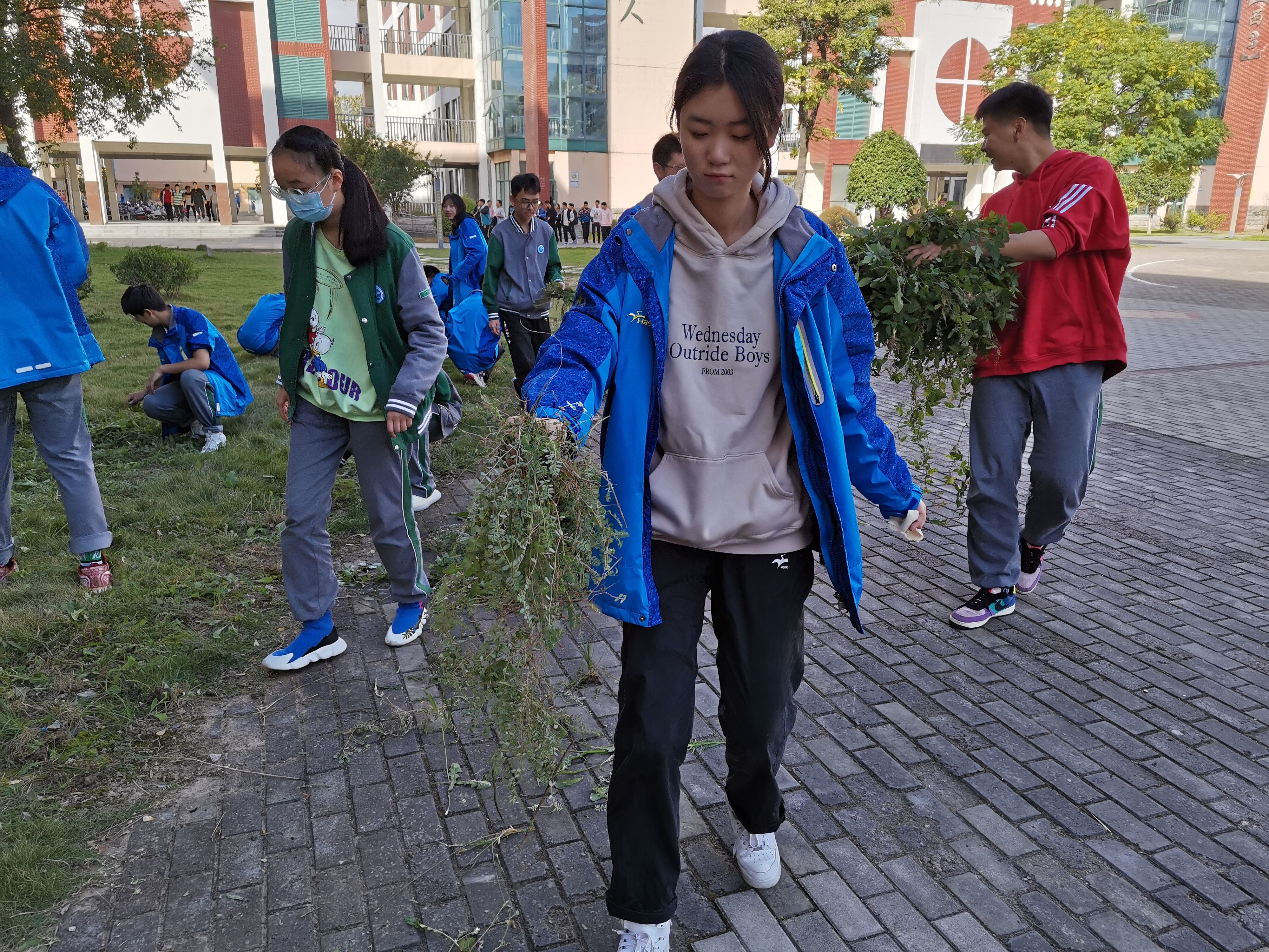 QQ图片20211013093923.jpg
