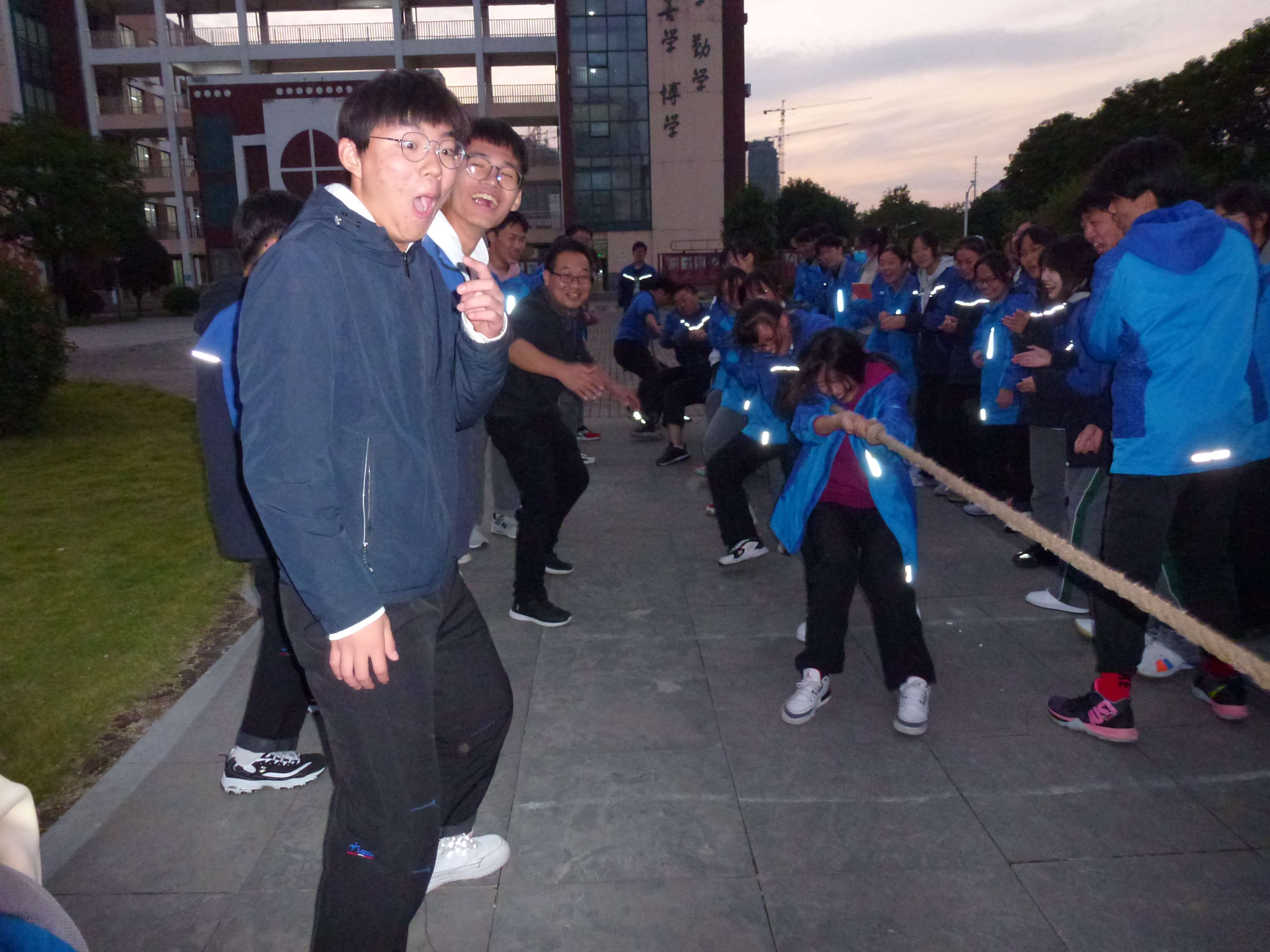 OQ028~P76)RT1CF5X2DC]BR.jpg
