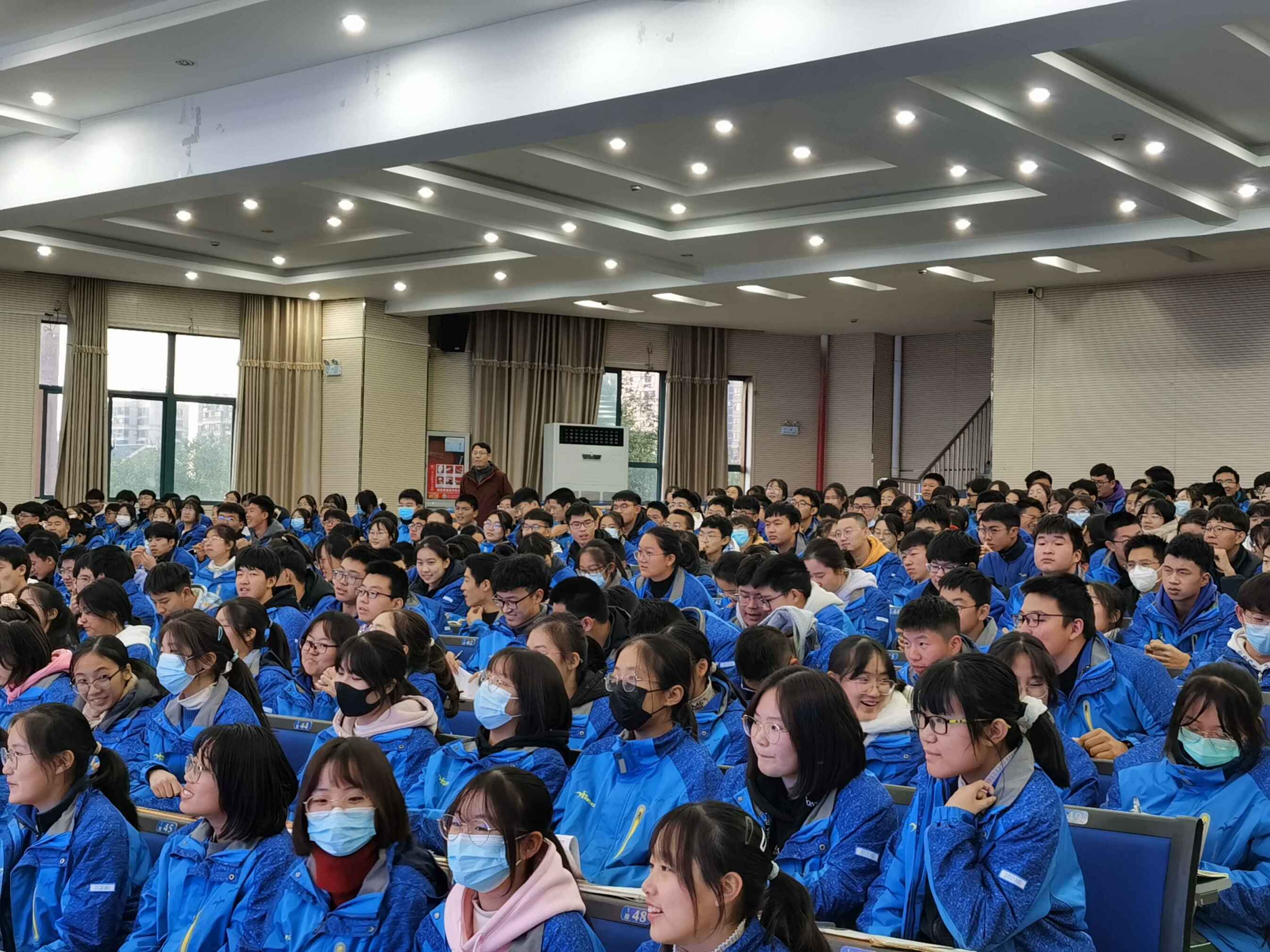 QQ图片20211109215622.jpg