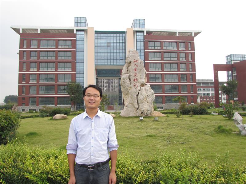 高二一部吕建平.JPG