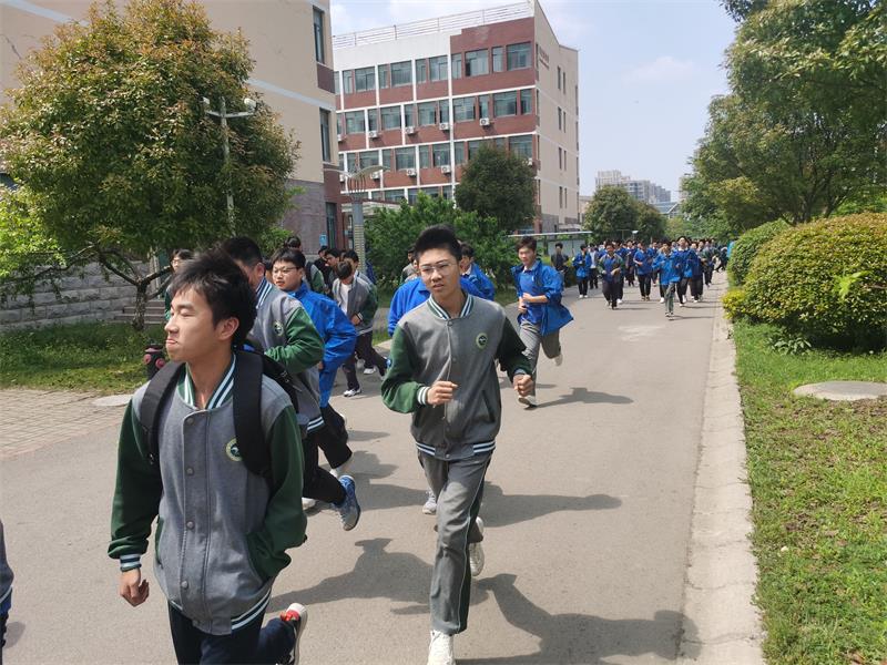 QQ图片20230512163627.jpg