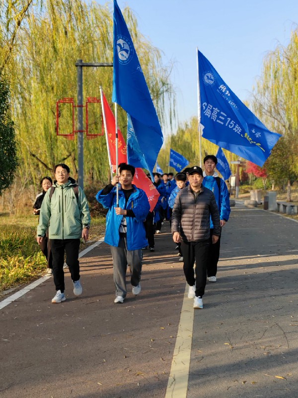 39D0729F4720BA462E006BE697910745.jpg 39D0729F4720BA462E006BE697910745.jpg